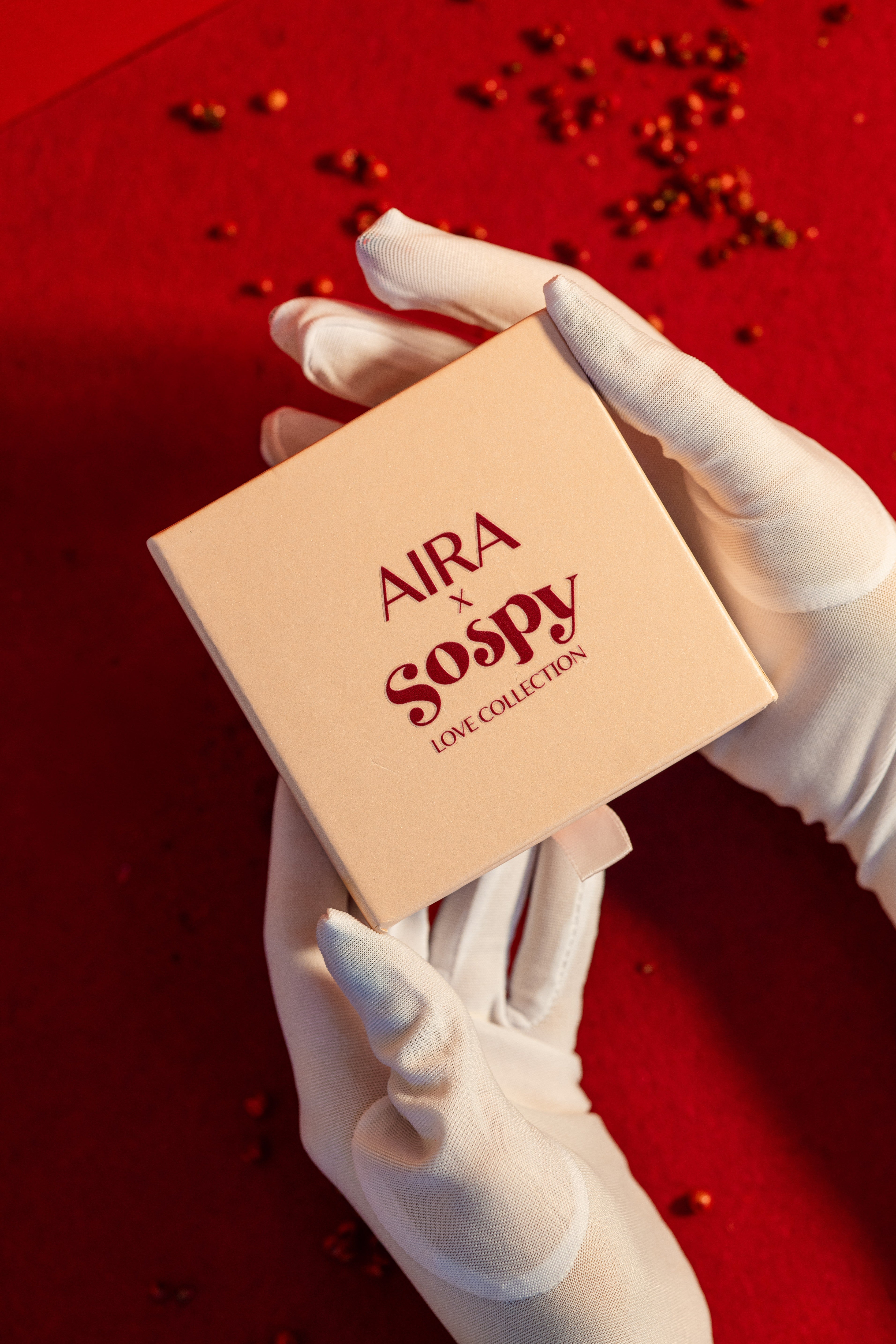 Caixa Love Collection - AIRA x Sospy